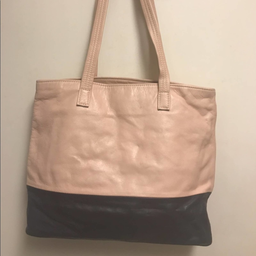 Freshly Picked Original Carryall Tote Peach Color